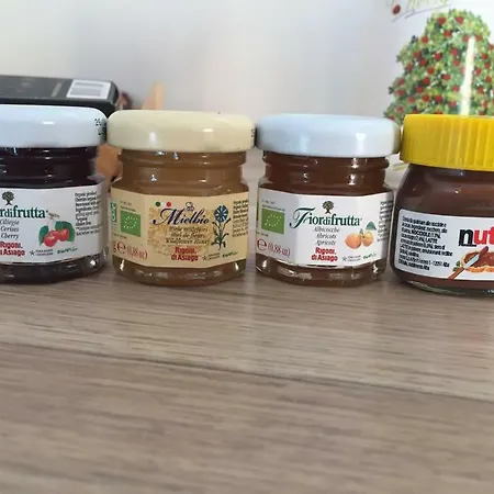 Parco Degli Acquedotti Bed & Breakfast *